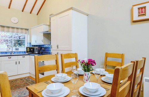 Bontnewydd Cottage | 3 bedroom accommodation in Caethro, near Caernarfon