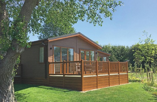 Stuppington Ski Chalet | 3 bedroom accommodation in Canterbury