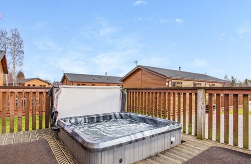 Banchory Cabin | 3 bedroom accommodation in Castlewood