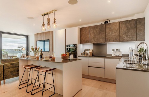 Carlyon Bay Cottage | 3 bedroom accommodation in Chi An Mor