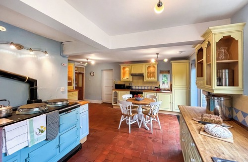 Denbigh Cottage | 3 bedroom accommodation in Colwyn Bay