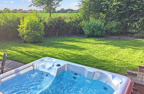 Scawton Ski Chalet | 3 bedroom accommodation in Easingwold