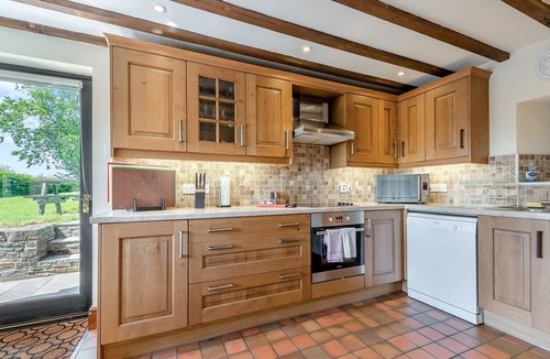 Pentrefelin Cottage | 3 bedroom accommodation in Trapp, near Llandeilo