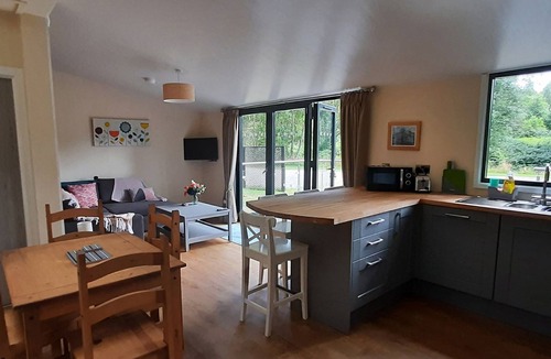 Felton Cabin | 3 bedroom accommodation in Shrewsbury
