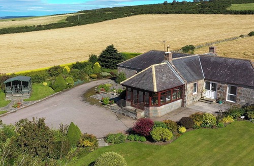 Stonehaven Cottage | 3 bedroom accommodation in Stonehaven