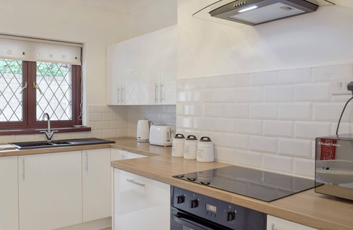 Mumbles Cottage | 3 bedroom accommodation in The Mumbles