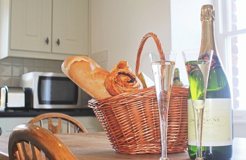 Saint Blazey Cottage | 3 bedroom accommodation in Wellington