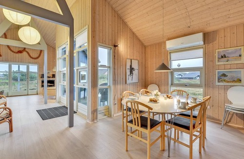 Houvig Strand House | 3 bedroom accommodation in Ringkøbing