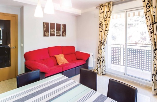 Montanejos Apartment | 3 bedroom accommodation in Montanejos