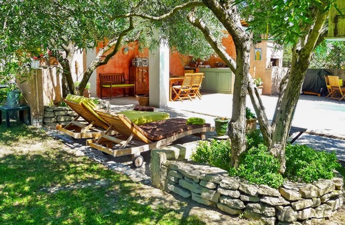 Roquemaure House | 3 bedroom accommodation in Roquemaure