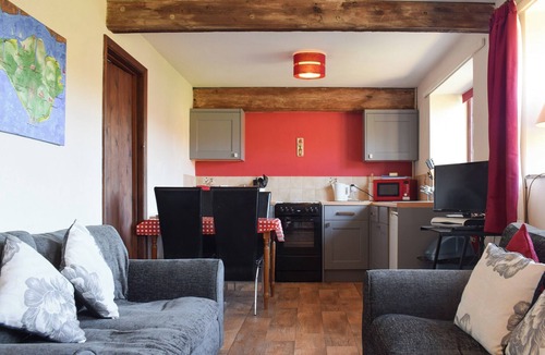 Newport Cottage | 3 bedroom accommodation in Brighstone
