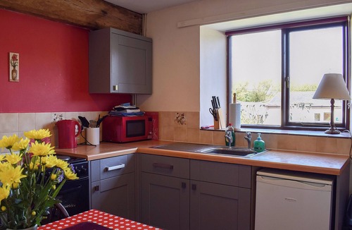 Newport Cottage | 3 bedroom accommodation in Brighstone