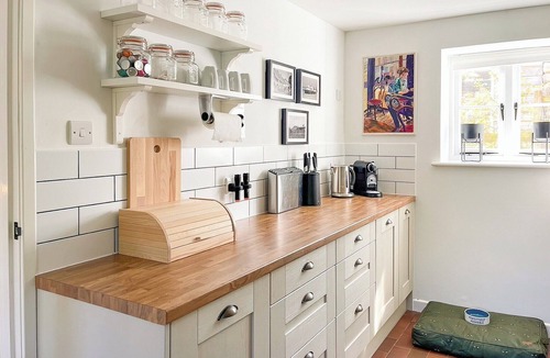 Newport Cottage | 3 bedroom accommodation in Calbourne