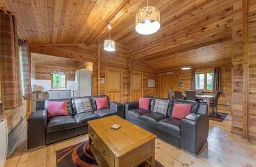 Overton-on-dee Ski Chalet | 3 bedroom accommodation in Ellesmere
