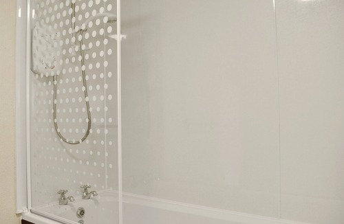 Fochabers Cottage | 3 bedroom accommodation in Orbliston, near Elgin