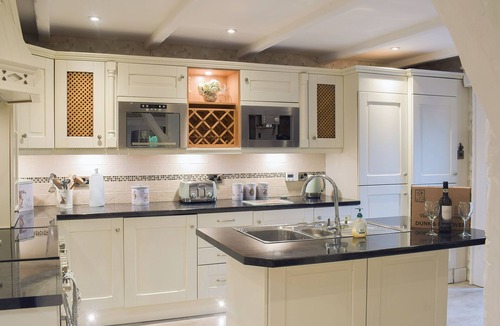 Kilbirnie Cottage | 3 bedroom accommodation in Kilbirnie