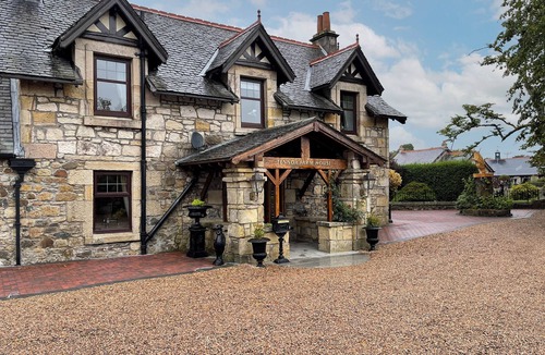 Kilbirnie Cottage | 3 bedroom accommodation in Kilbirnie