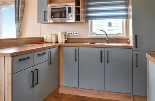 Morecambe Cottage | 3 bedroom accommodation in Lancaster