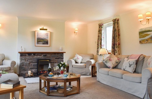 Strathcarron Cottage | 3 bedroom accommodation in Lochcarron