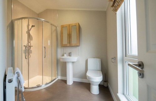 Gisleham Cabin | 3 bedroom accommodation in Lowestoft