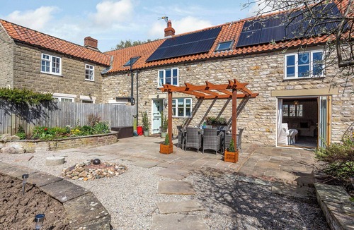 Pickering Cottage | 3 bedroom accommodation in Pickering