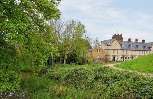 Towcester Cottage | 3 bedroom accommodation in Towcester