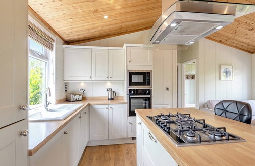 Westmarsh Ski Chalet | 3 bedroom accommodation in Monkton, Nr Ramsgate