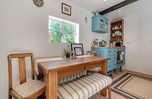 Diglis Cottage | 3 bedroom accommodation in Worcester