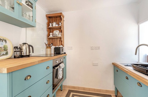Diglis Cottage | 3 bedroom accommodation in Worcester