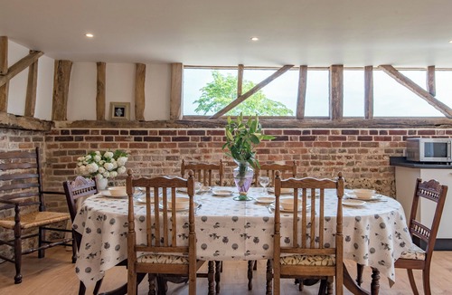 Sittingbourne Cottage | 3 bedroom accommodation in Wormshill