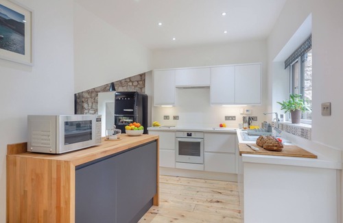 Rhyd-y-foel Cottage | 3 bedroom accommodation in Abergele