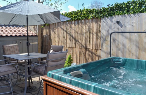 Beverley Cottage | 3 bedroom accommodation in Beverley