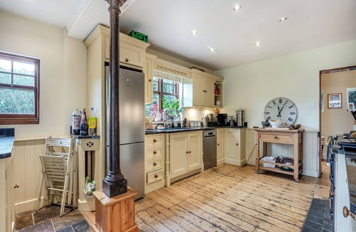 Brighton Cottage | 3 bedroom accommodation in Brighton