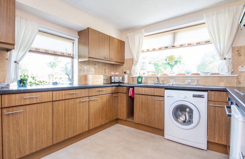 Dingwall Cottage | 3 bedroom accommodation in Culbokie