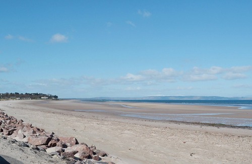 Inverness City Centre Cottage | 3 bedroom accommodation in Inverness