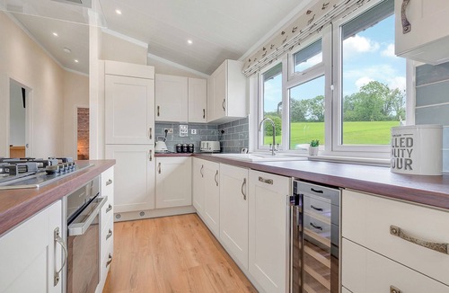 Narberth Ski Chalet | 3 bedroom accommodation in Narberth