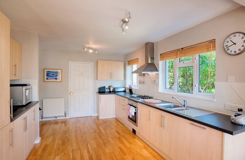 Roundham House | 3 bedroom accommodation in Paignton