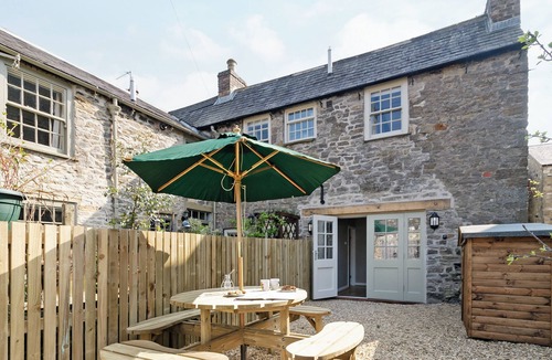 Richmond Cottage | 3 bedroom accommodation in Richmond