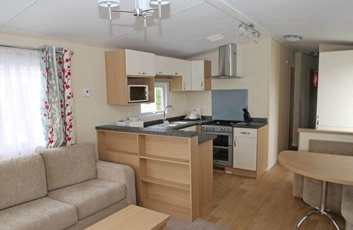 Ringwood House | 3 bedroom accommodation in St. Leonards, Ringwood