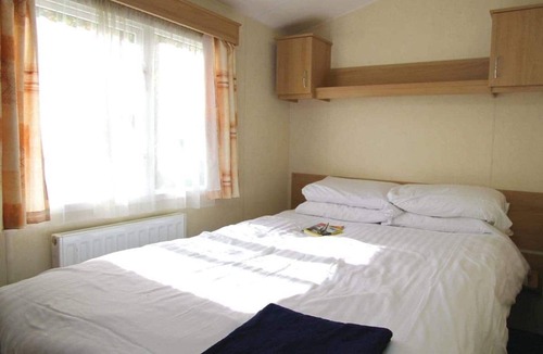 Ringwood House | 3 bedroom accommodation in St. Leonards, Ringwood