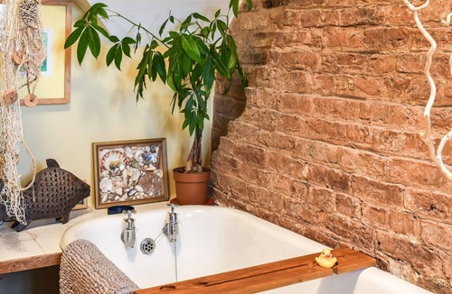 Saint Asaph Cottage | 3 bedroom accommodation in St Asaph