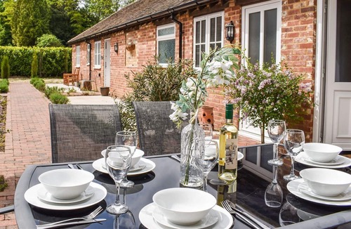 Canford Magna Cottage | 3 bedroom accommodation in Wimborne
