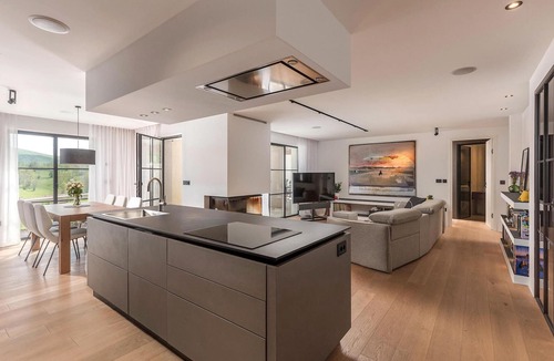 Vele Mune House | 3 bedroom accommodation in Vele Mune