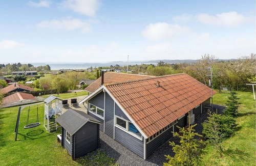 Handrup Strand House | 3 bedroom accommodation in Ebeltoft