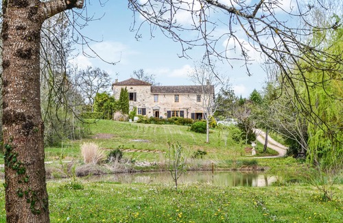 Devillac House | 3 bedroom accommodation in Devillac