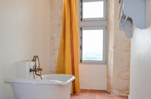 Lauzerte House | 3 bedroom accommodation in Lauzerte