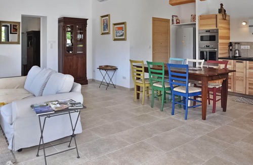 Rognonas House | 3 bedroom accommodation in Rognonas