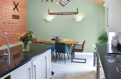 Dunston Cottage | 3 bedroom accommodation in Dunston