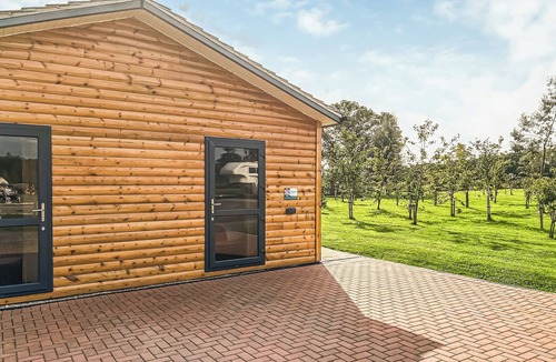 Flaxton Ski Chalet | 3 bedroom accommodation in Flaxton