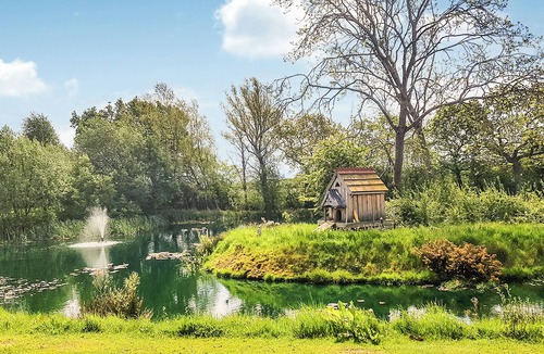 Flaxton Ski Chalet | 3 bedroom accommodation in Flaxton